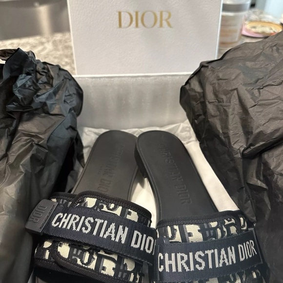 DIOR Revolution Sandals 37 - Picture 11 of 13